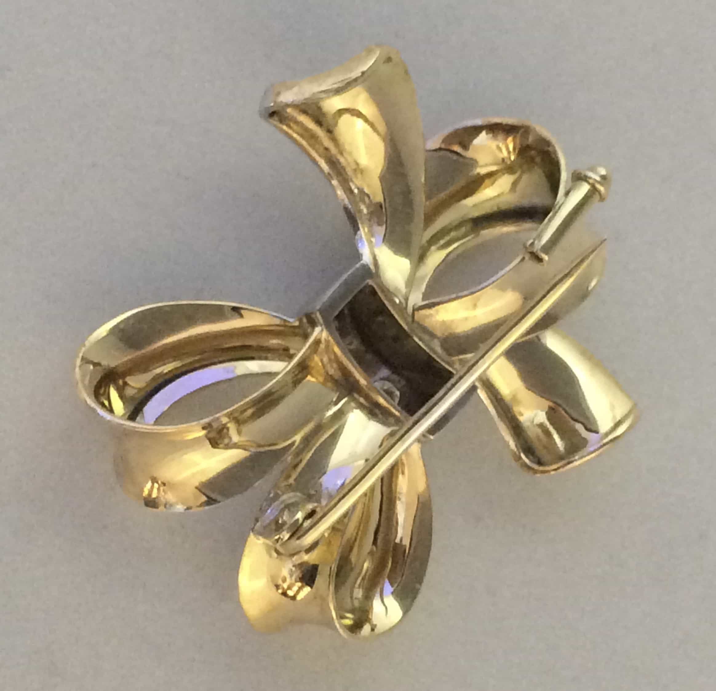 Goldbrosche mit Diamanten 585/ 14 Karat Einzelstück Goldbrosche mit Diamanten 585/ 14 Karat Einzelstück